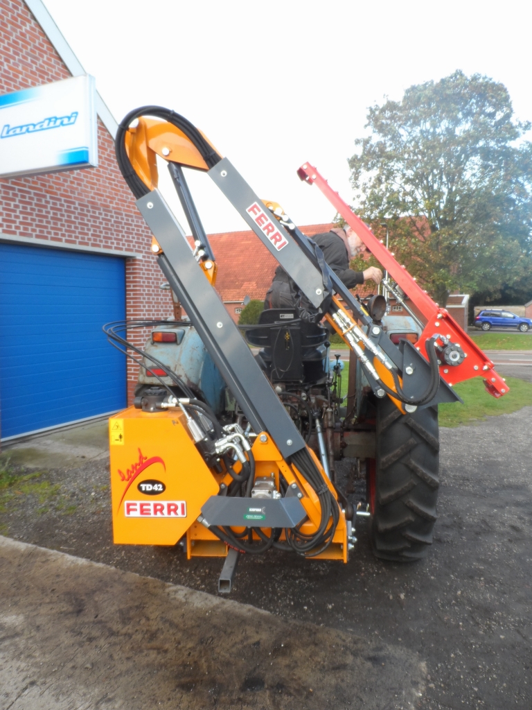 Ferri TD Armmaaier + Boxer Heggeschaar